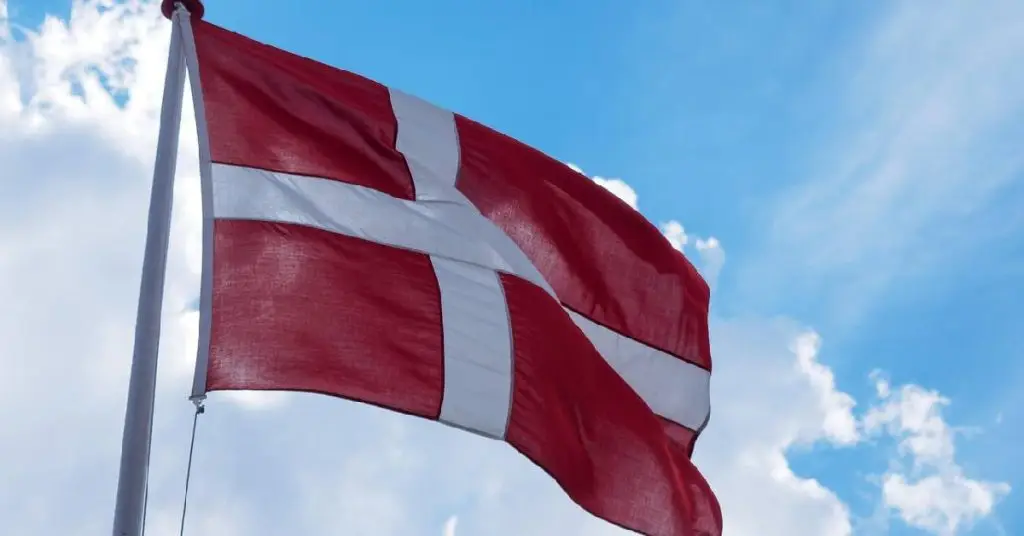 how hard is it to move to Denmark from US 2