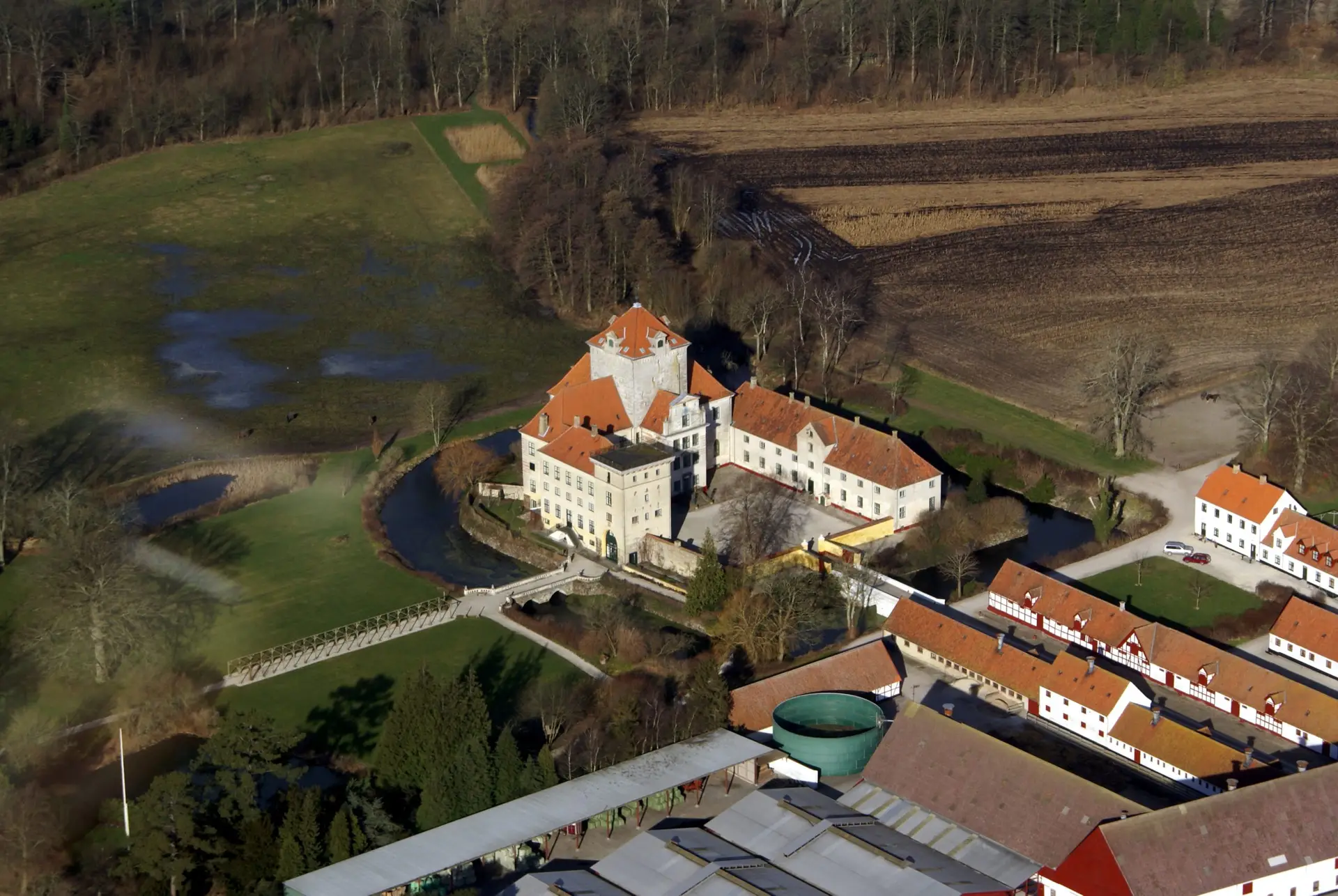 Gjorslev Castle: Discover the Spirit of Medieval Life Gjorslev Castle: Discover the Spirit of Medieval Life