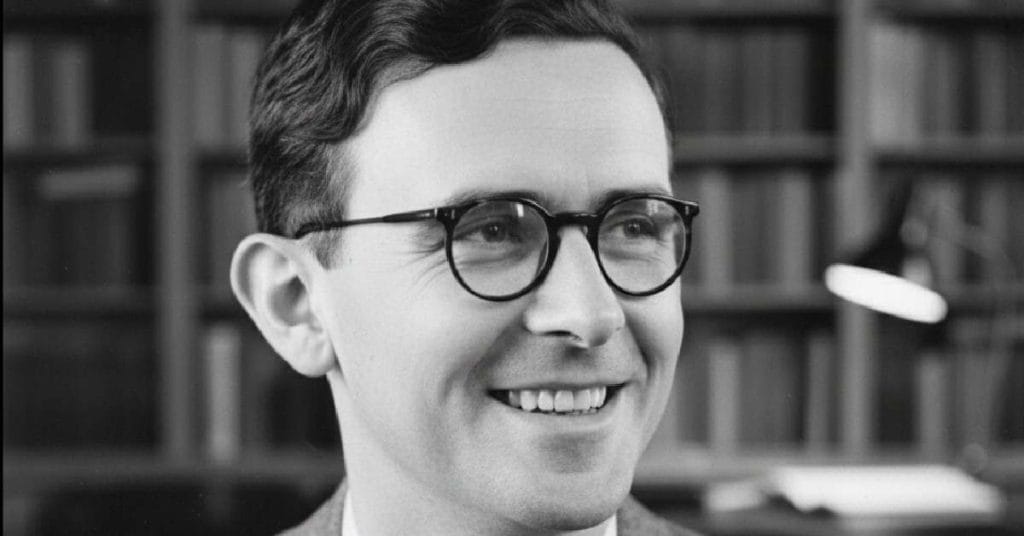 Younger Niels Kaj Jerne smiling.