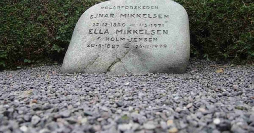 Ejnar Mikkelsen Who Uncovered Polar Mysteries Ejnar Mikkelsen Who Uncovered Polar Mysteries