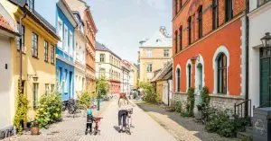 Study Reveals Sharp Drop in Full-Time Work Among New Mothers