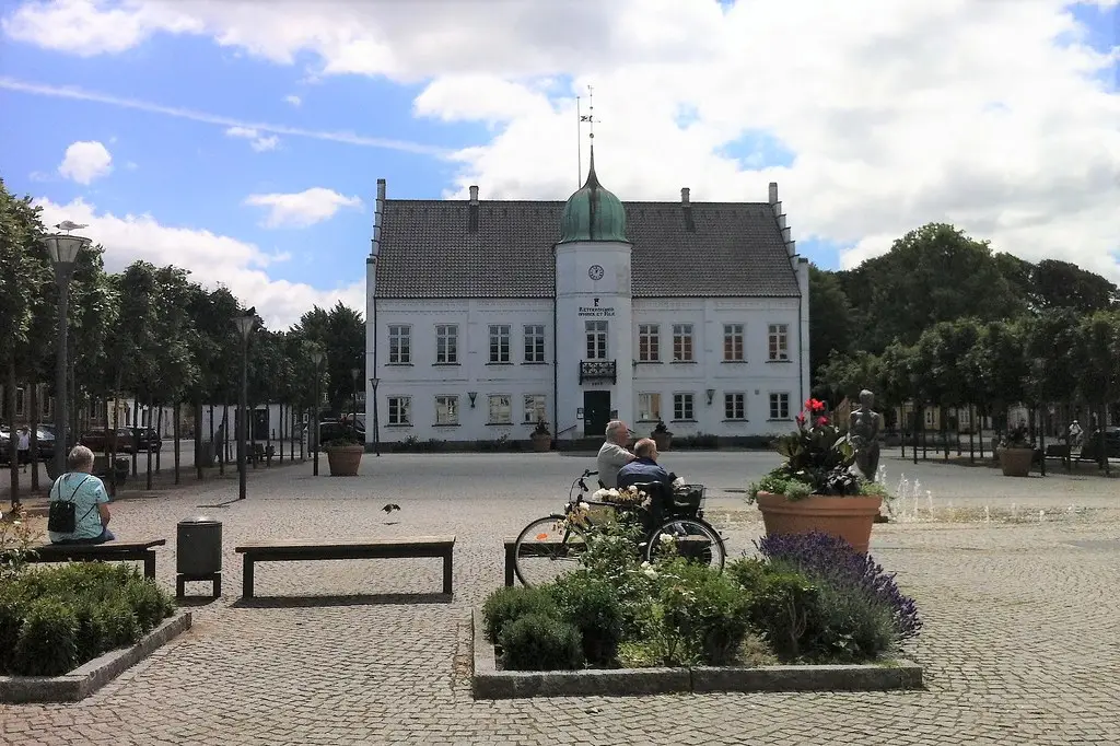Lolland plans 200 million kroner cuts by 2030 Lolland plans 200 million kroner cuts by 2030