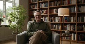 Nicolas Winding Refn indoor.