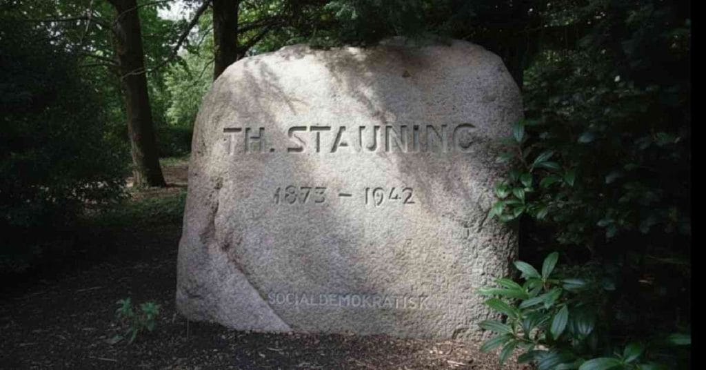 Tombstone of Thorvald Stauning.