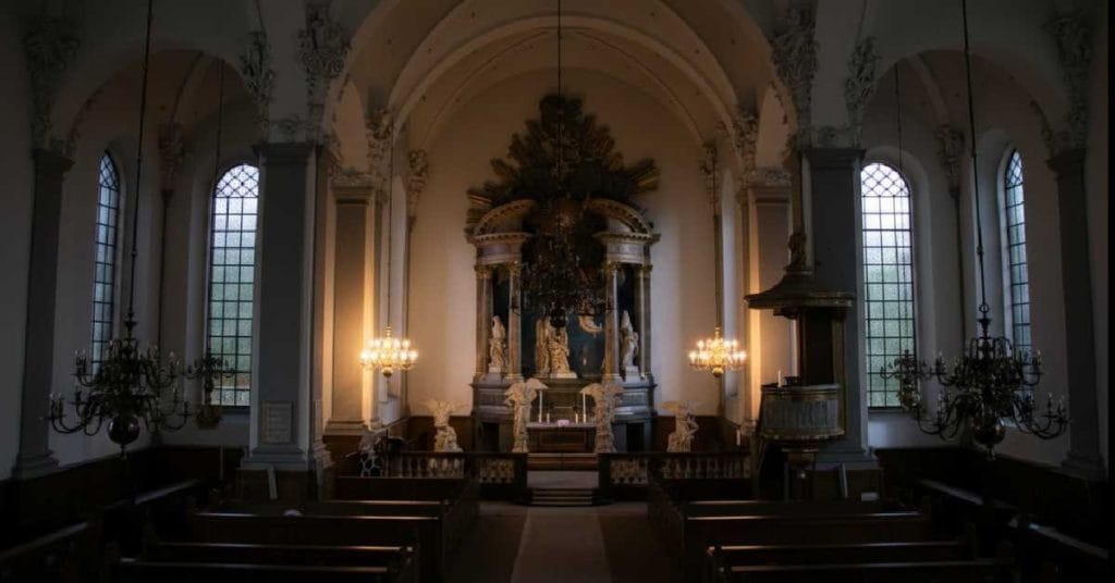 Church of Our Saviour interior.
