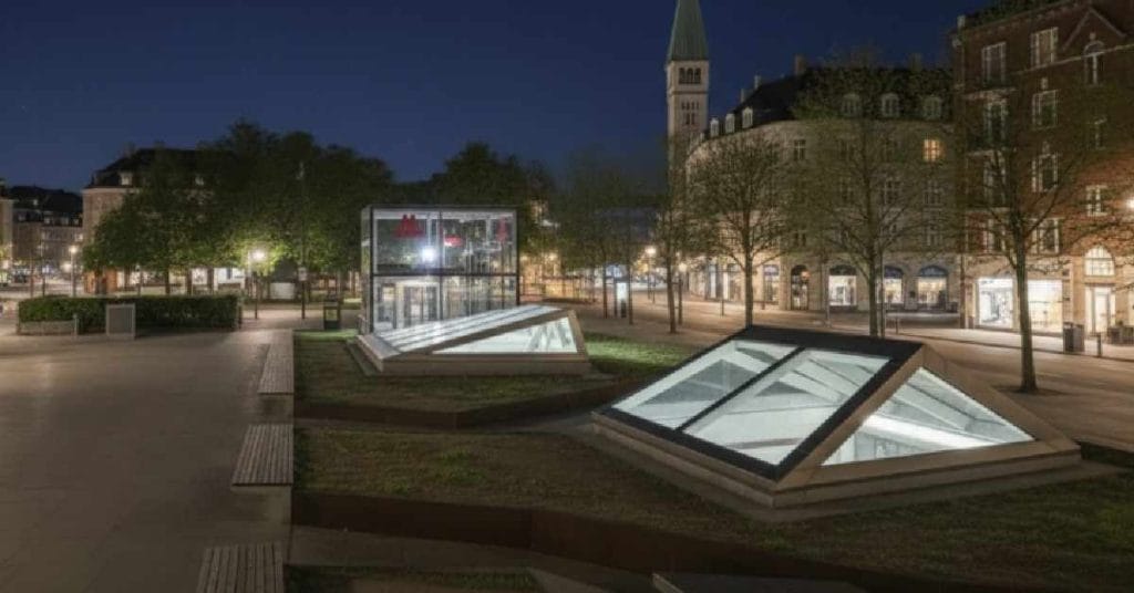 Enghave Plads station at night.