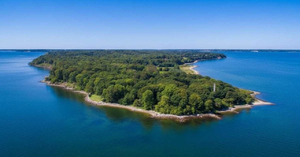 A part of Trelde Naes.