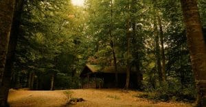 Danes Camp in -18°C: Shelter Bookings Explode